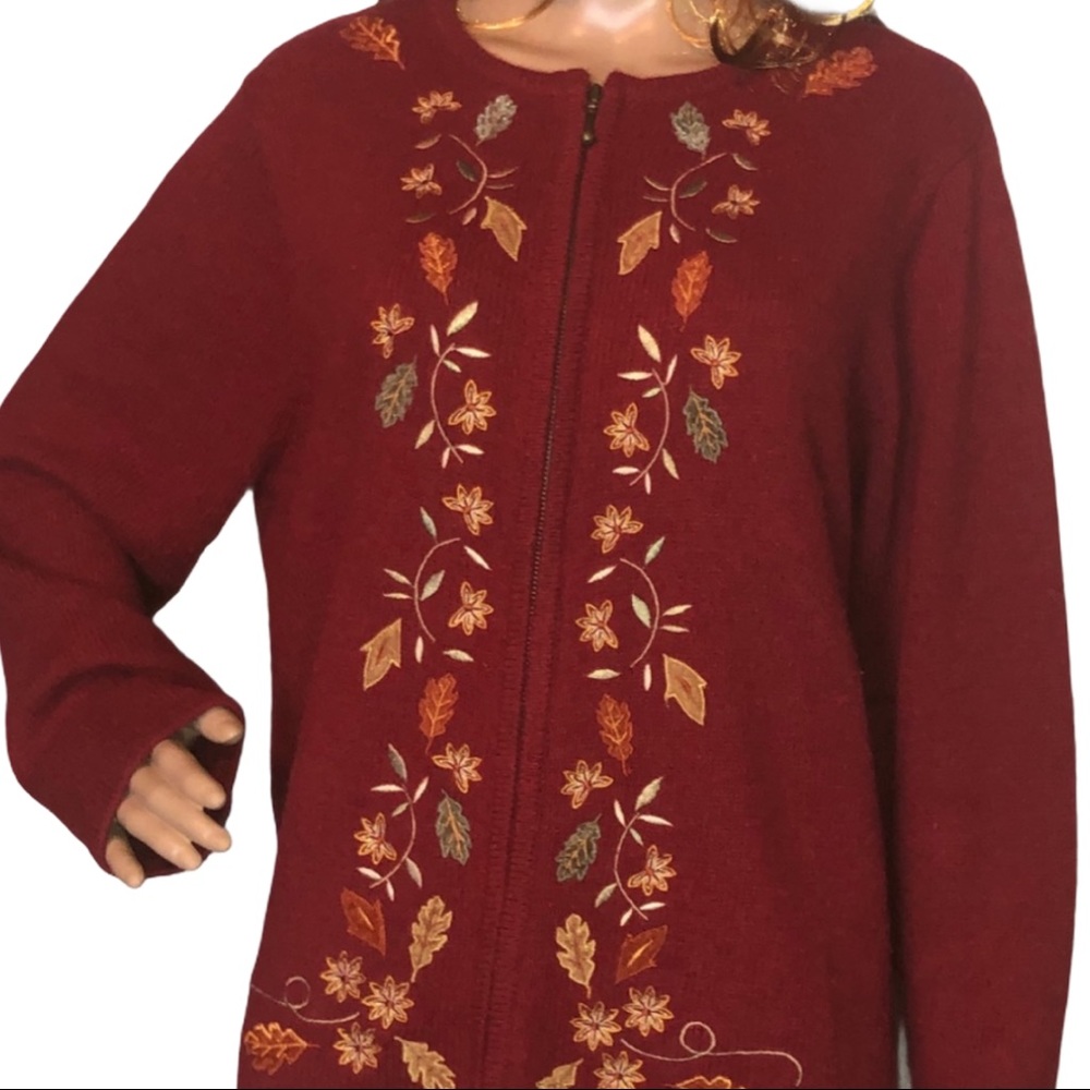Detailed Zippered Red Sweater Jacket NWT - Picture 1 of 5
